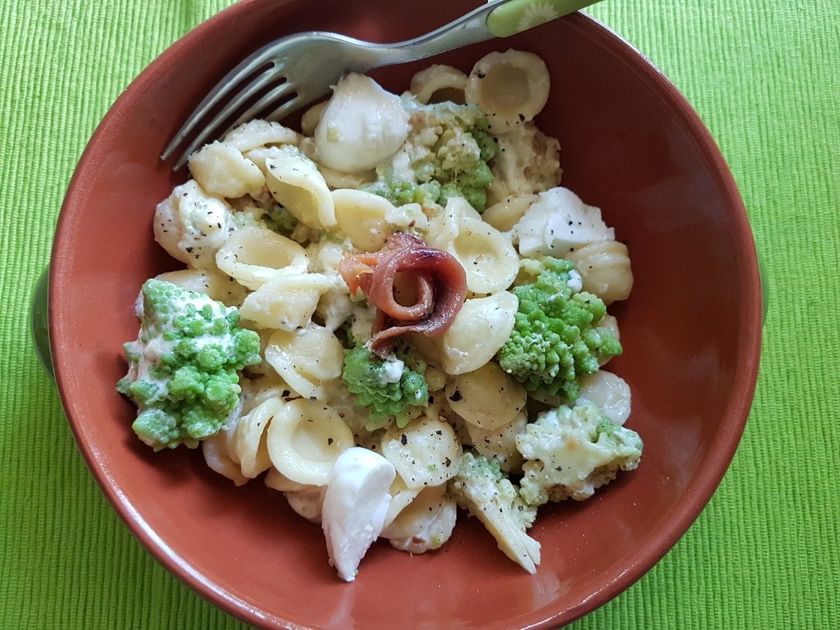 Orecchiette pasta with Romanesco broccoli recipe in a bowl.