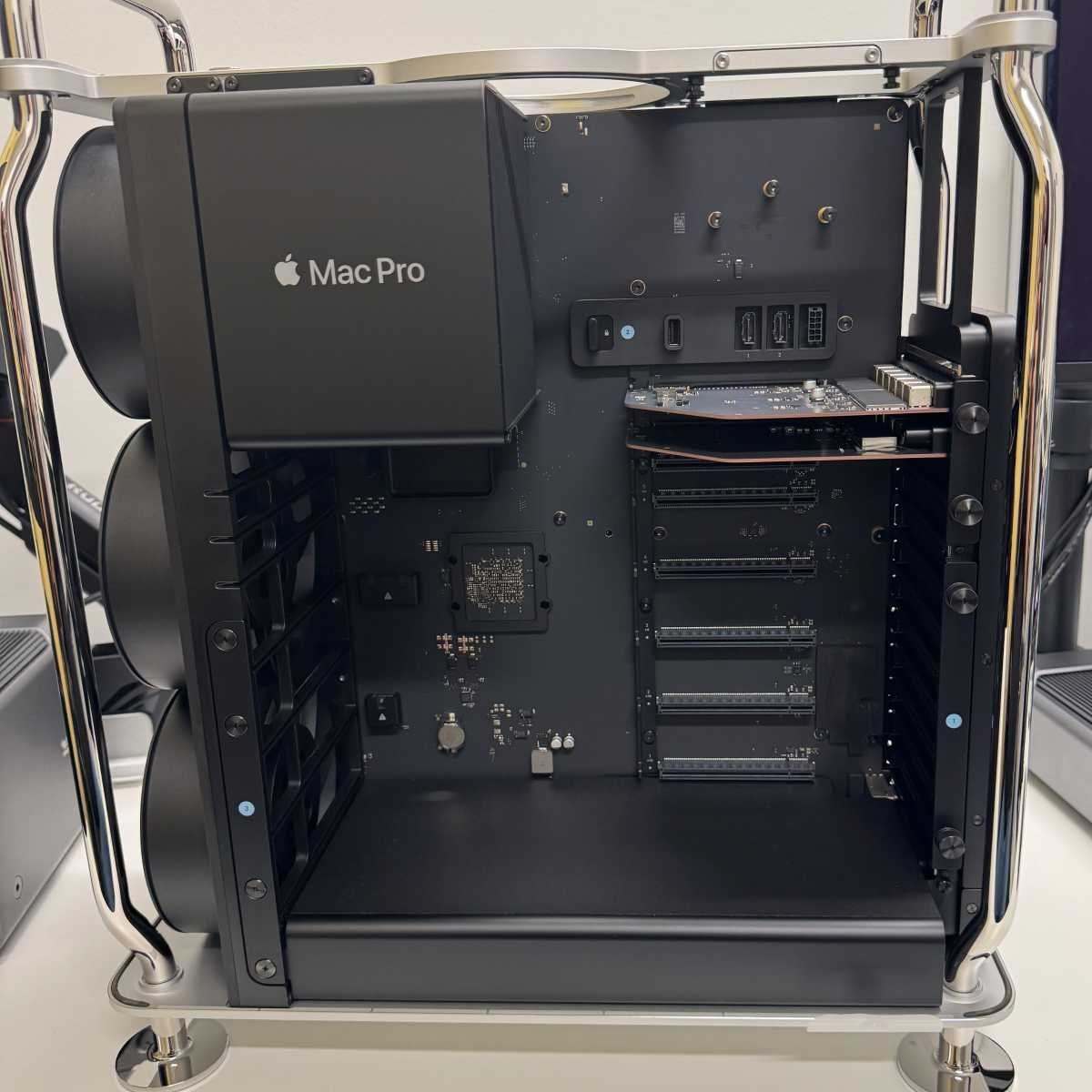 Mac Pro internal