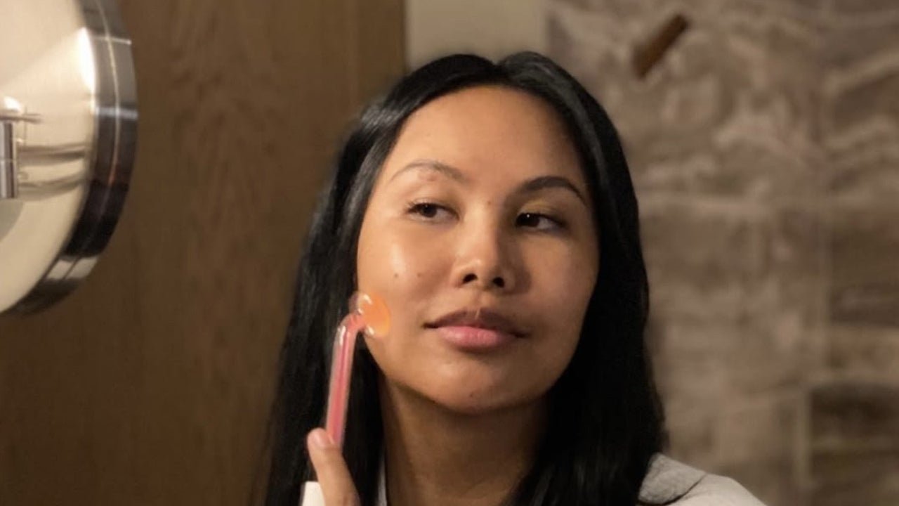 Skin Care Expert Vanessa Lee shares how to wake up with a defined jaw line and several A-list approved tips