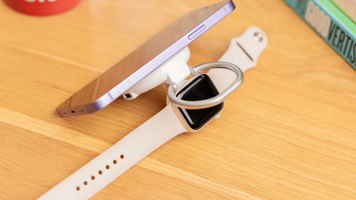 Hyperjuice Qi2 2 in 1 Magnetic Charging Stand Clock