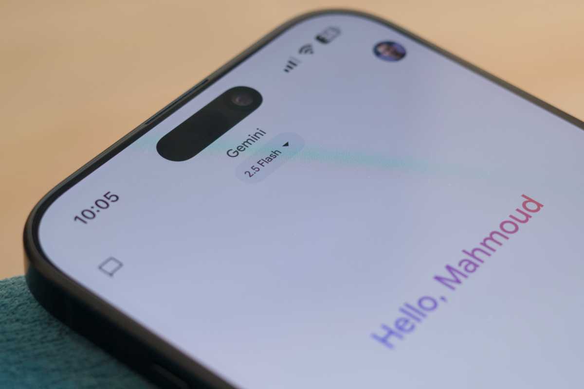 Google Gemini -App on an iPhone screen