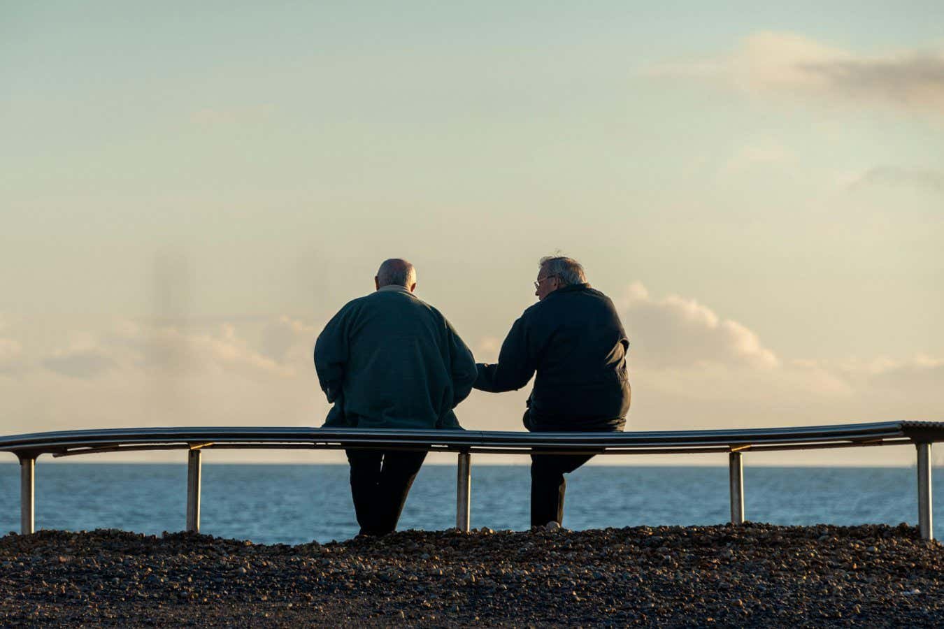 Social negative bonds that fresmies could aged you