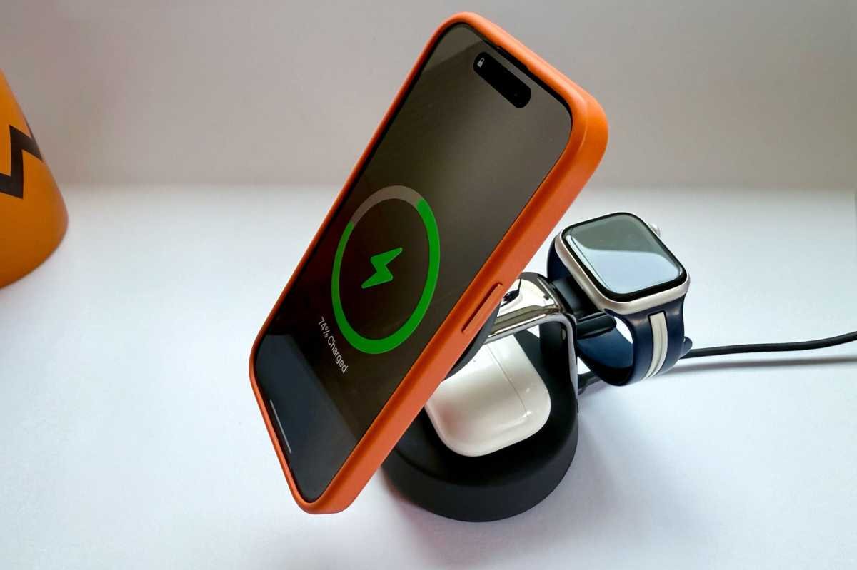 Belkin Ultracharge Pro 3 in 1 Magnetic Charging Dock Page 2 SJ