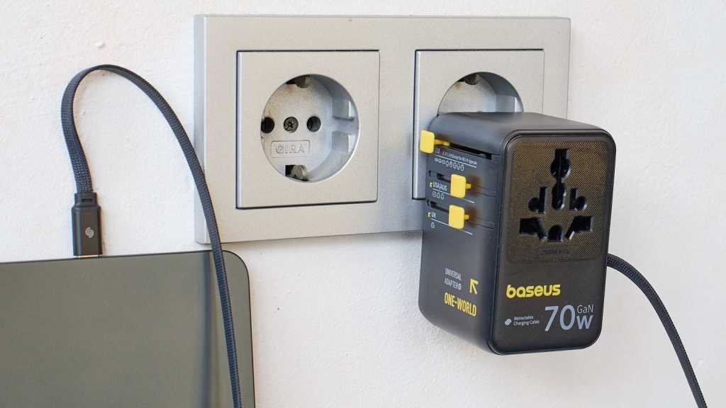 Baseus EnerCore6 in 1Travel 10