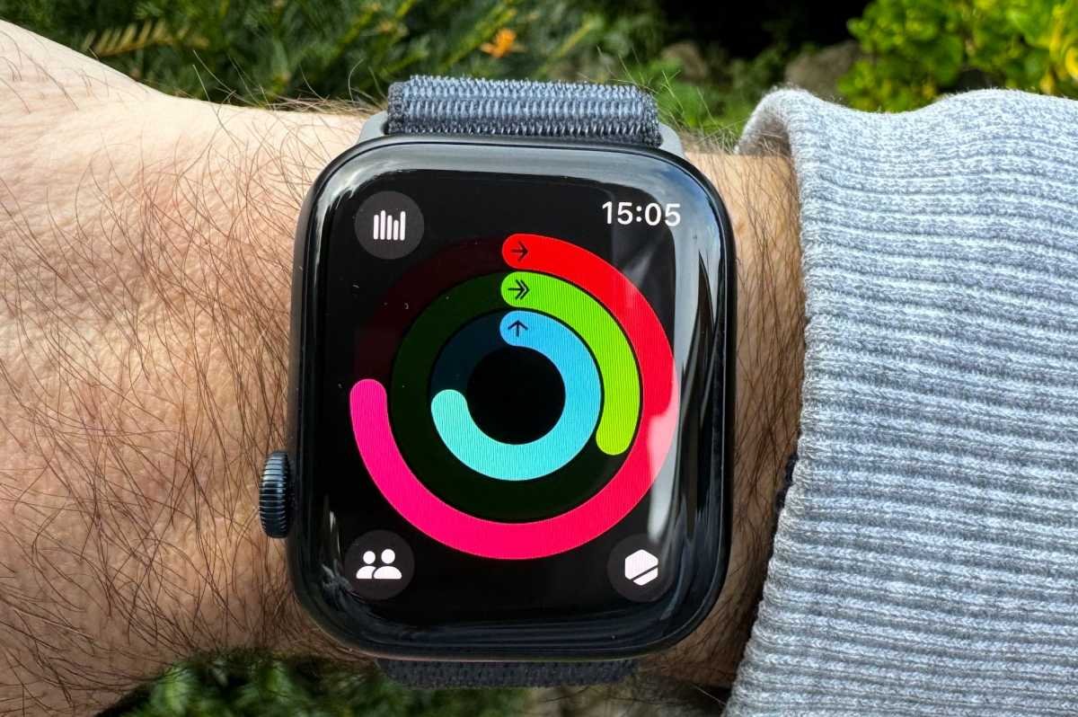 Apple Watch Series 9 Review - Activity Rings