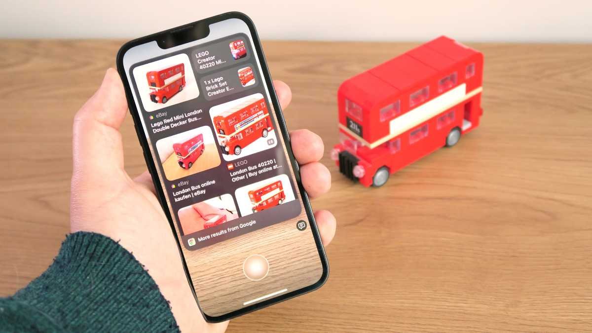 Apple iPhone 16E Review Visual Intelligence